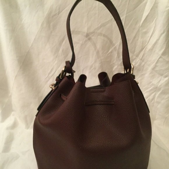 Wine/Burgundy Drawstring Pebbled Leather Bucket Handbag - Picture 2 of 7